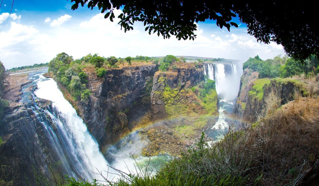 See the Zambezi Falls on a Zambia Safari